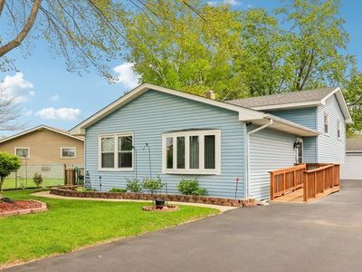 1117 Crescent Ct, Round Lake Beach, IL, 60073