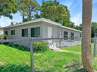 1824 S 29th St, Fort Pierce, FL 34947