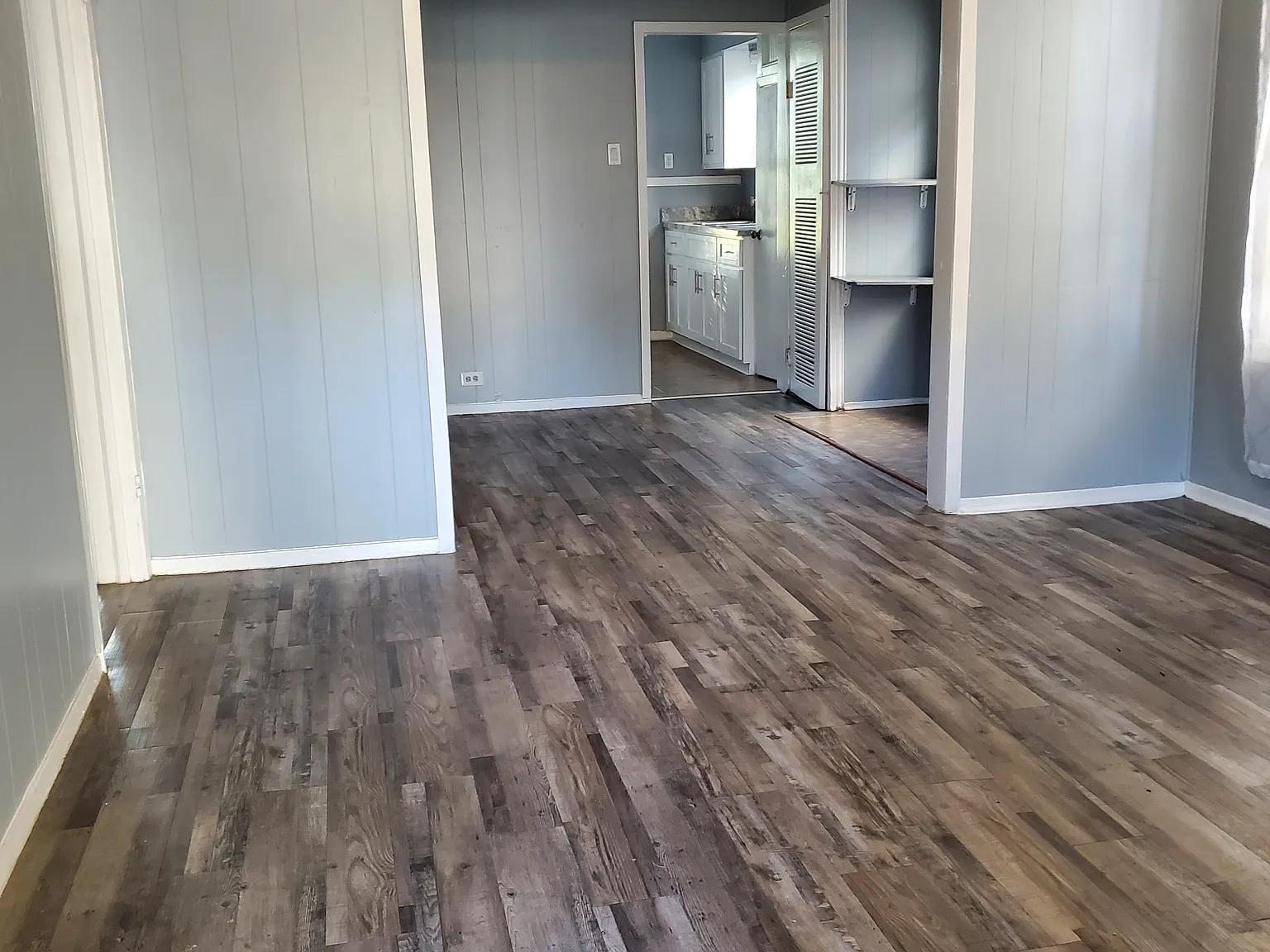 2 bed, 861 sqft, $1,795 — Photo 3