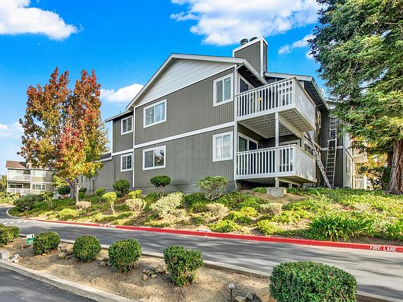 4th image of 565 Lori Drive #80