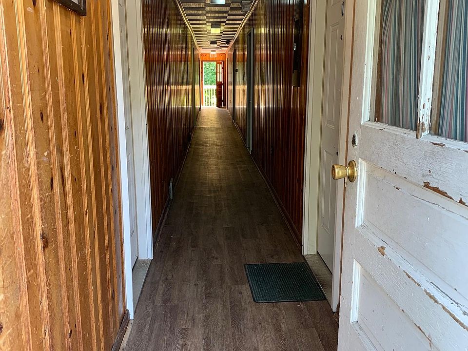 1st image of 305 Vincennes Ave APT 6