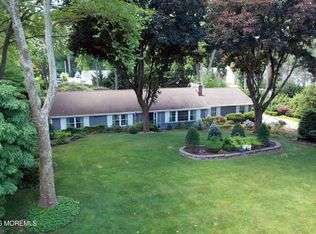 121 Townsend Dr, Middletown, NJ 07748
