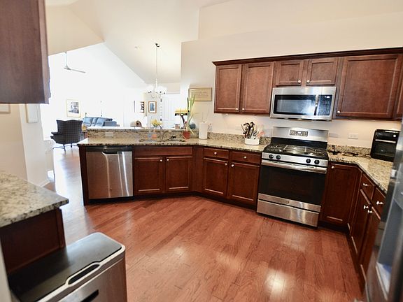 5th image of 2570 Verdi St #30-B