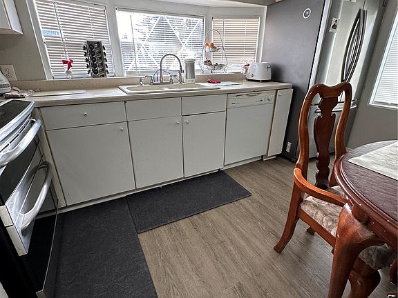 4th image of 7409 156th Street Ct E #E-2
