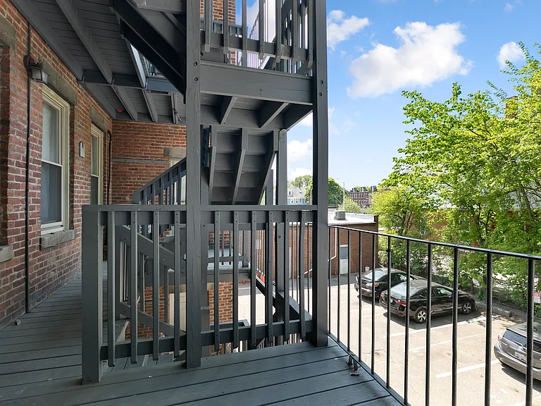 9 Woodbridge St #10 — Photo 10
