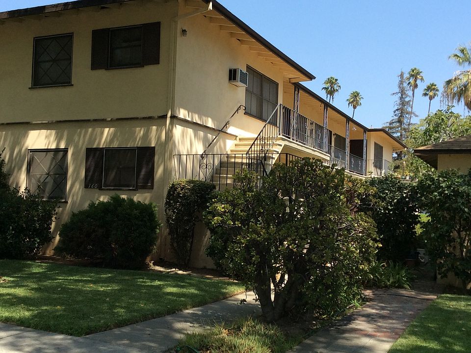Apsrtment building