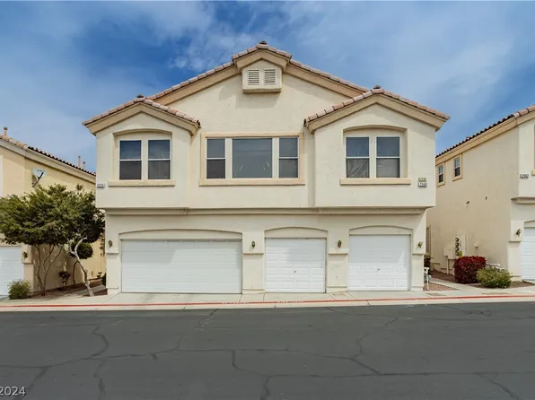 2560 Lazy Saddle Dr, Henderson, NV 89002