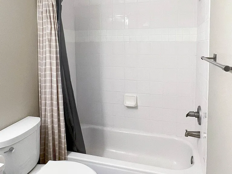 17416 Adams Ln — Photo 21
