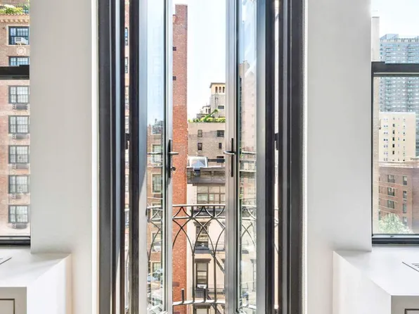 25 East Ninth Street image 2 of 23