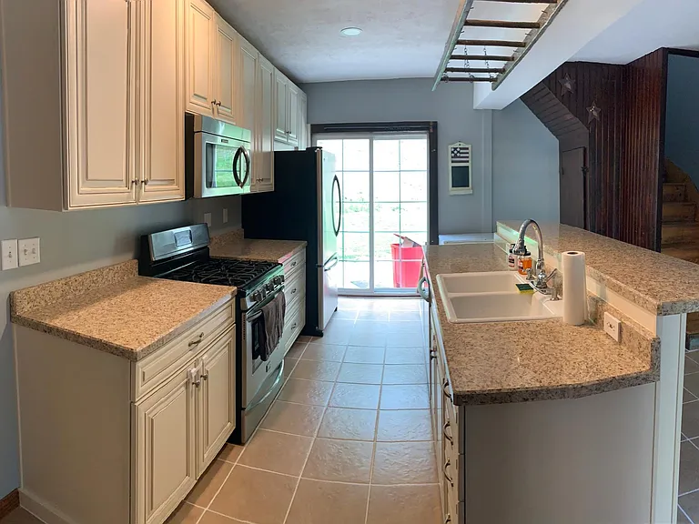 501 Little Creek Rd — Photo 5