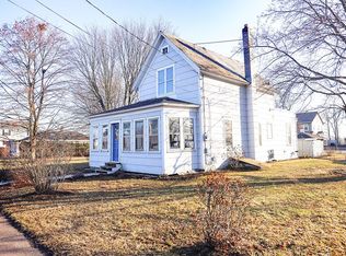 11 Half Moon Ter, Colchester, VT 05446