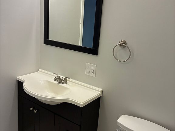 4th image of 10 Africa St #3