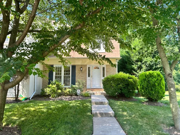17001 Catalpa Ct, Derwood, MD 20855