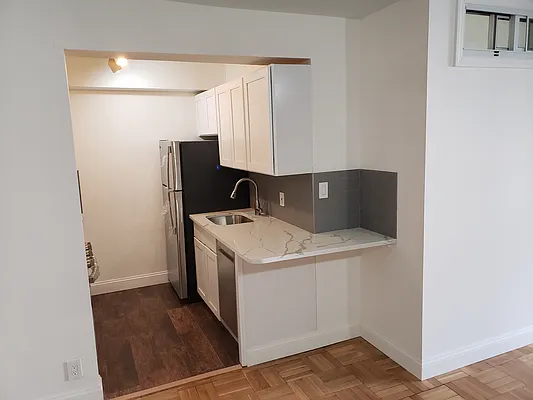 Rented by Keller Williams NYC | media 7