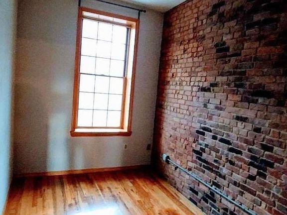 3rd image of 30 Woodhull St #4