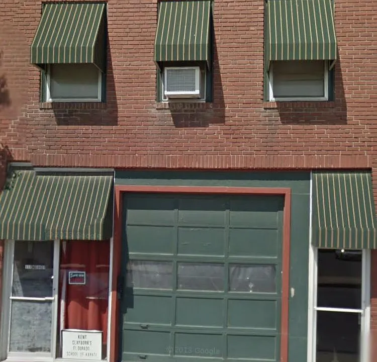 Building Photo 4