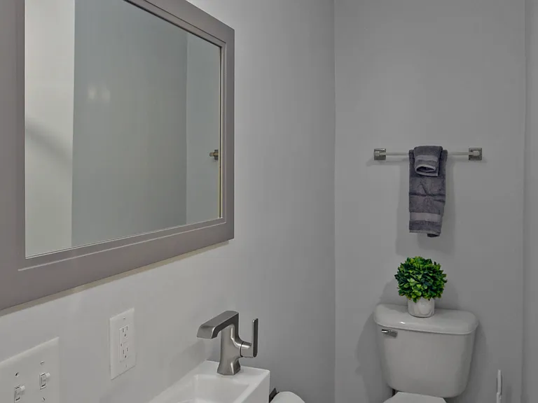2104 Harriet Ave #204 — Photo 4