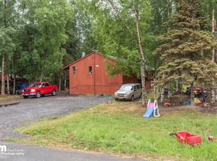 11640 Northern Raven Dr, Anchorage, AK 99516