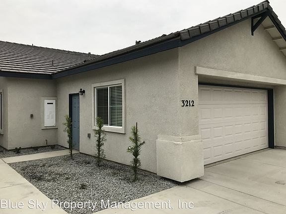 2nd image of 3212 S Villa St
