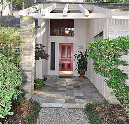 As you approach the entry please note the pretty slate walkway.