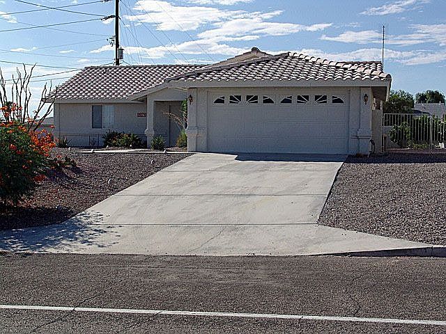 Flat Drive Way Tile Roof