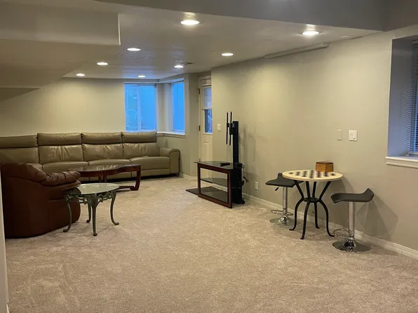 (undisclosed Address), Littleton, CO 80129