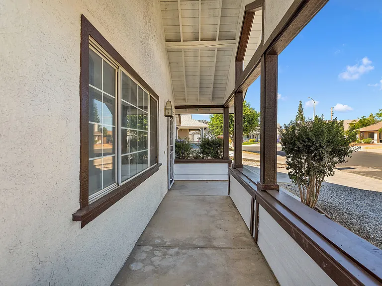 12145 Cobblestone Dr — Photo 5