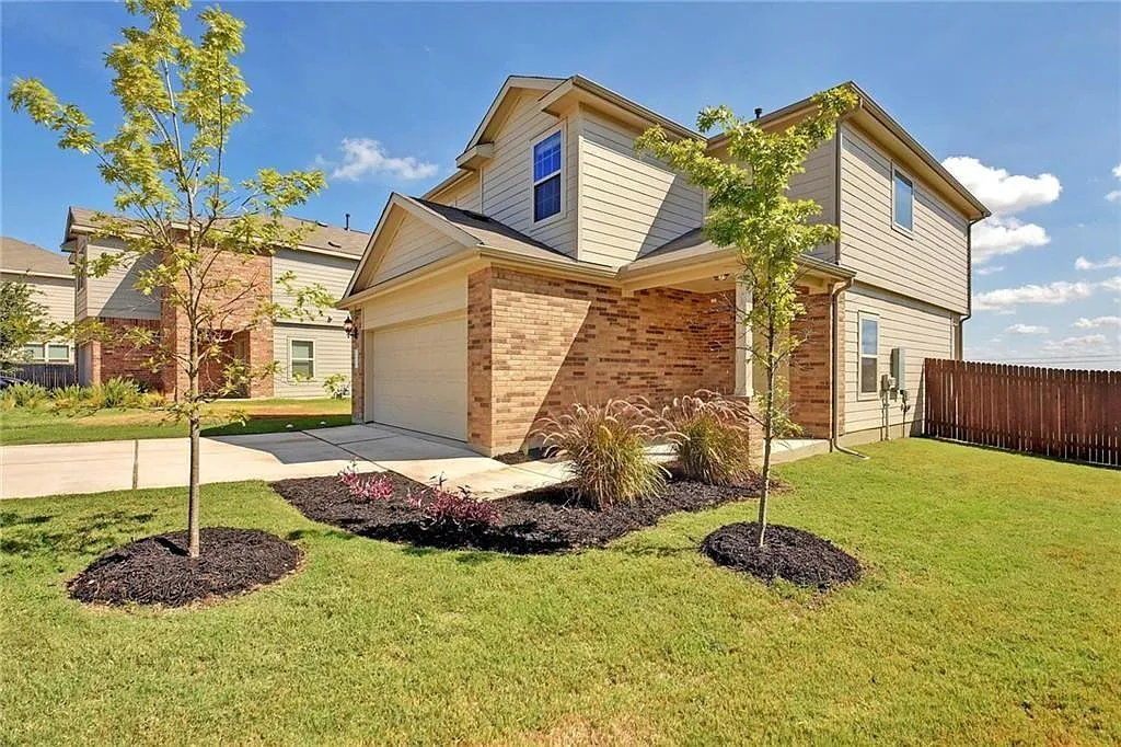 10129 Crescendo Ln — Photo 1