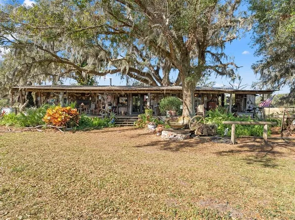 28121 Miller Rd, Dade City, FL 33525