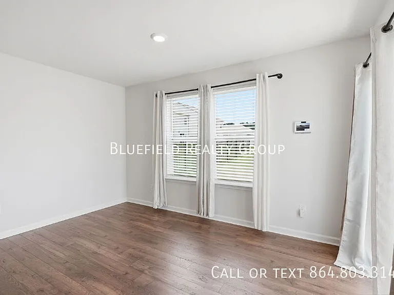 1313 Duffers Ln — Photo 17
