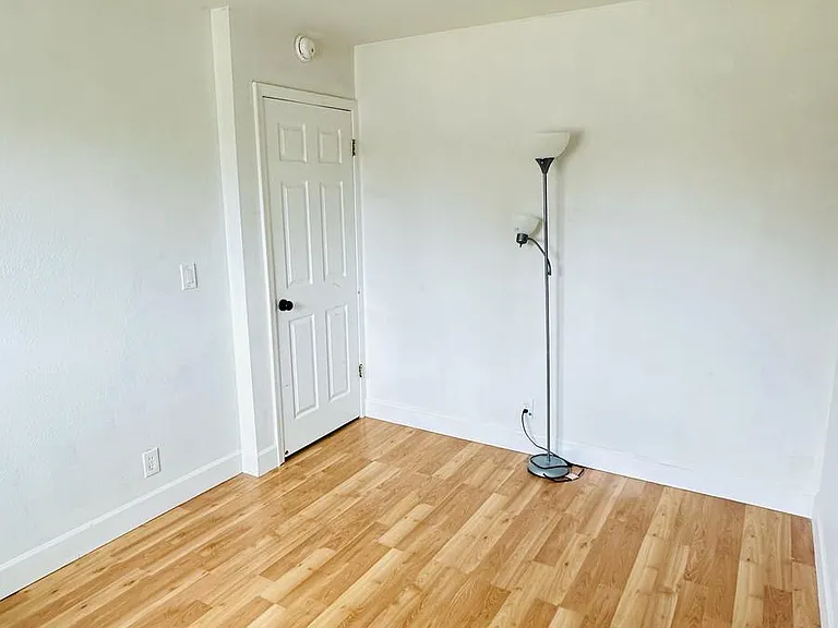 5243 Wisteria Way — Photo 18