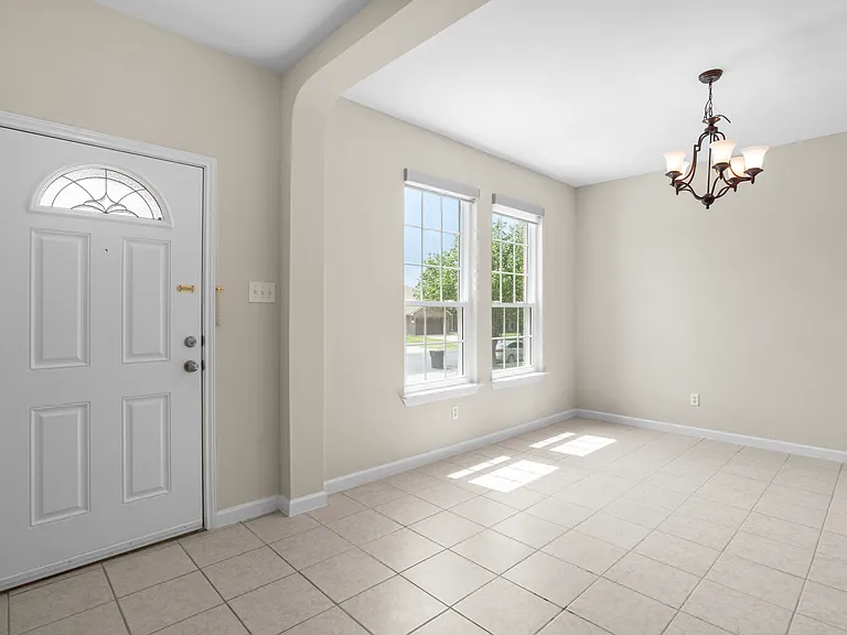 5621 Bedrock Dr — Photo 6