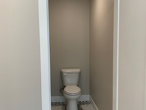 4th image of 4765 Mountain Bend Dr
