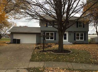 2731 Greenbriar Dr, Fort Wayne, IN 46804