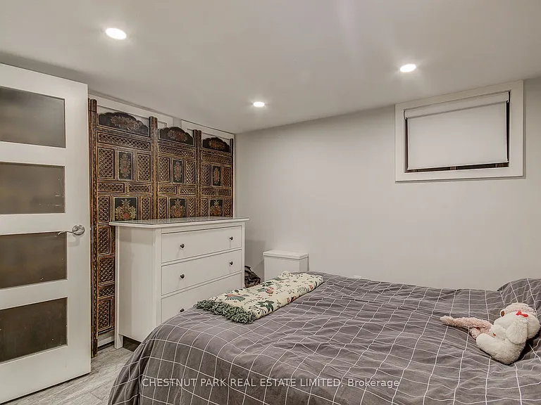 95 Parkside Dr #REAR — Photo 21