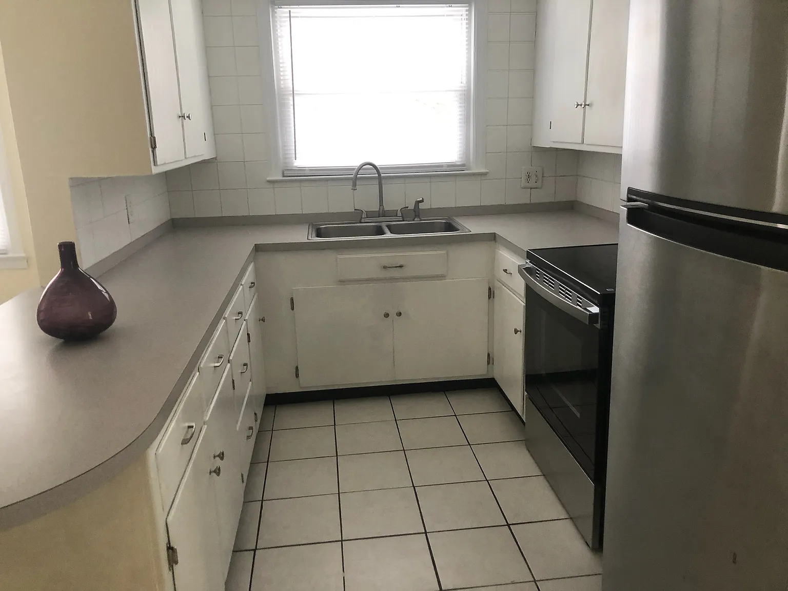 2 bed, 1.5 bath, 1080 sqft, $1,850 — Photo 2
