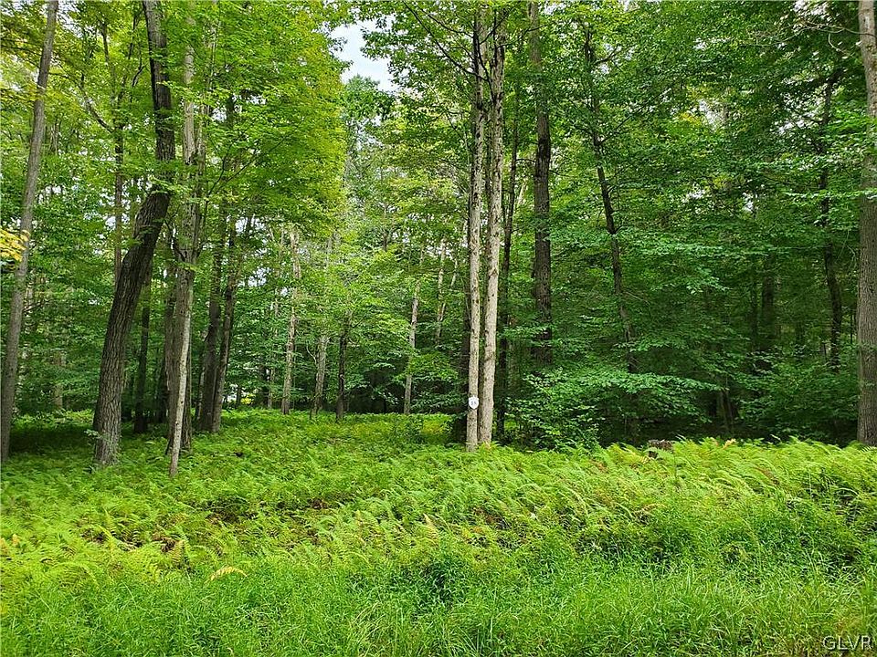 1st image of 15 Oak Leaf Ln Lot 15