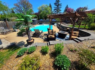 8047 Ingleside Ave S, Cottage Grove, MN 55016