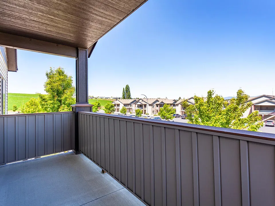 Balconies with all top floor units, open patio on ground level