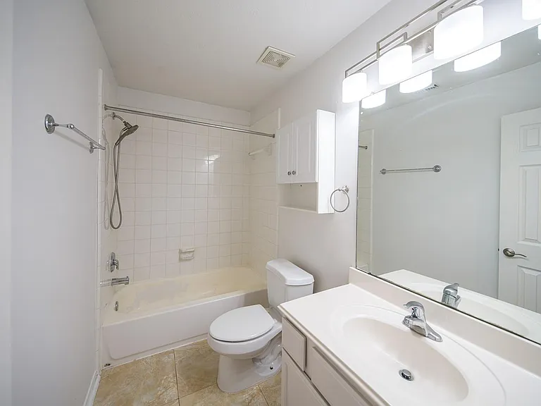 6023 Conroy Pointe Ln — Photo 21