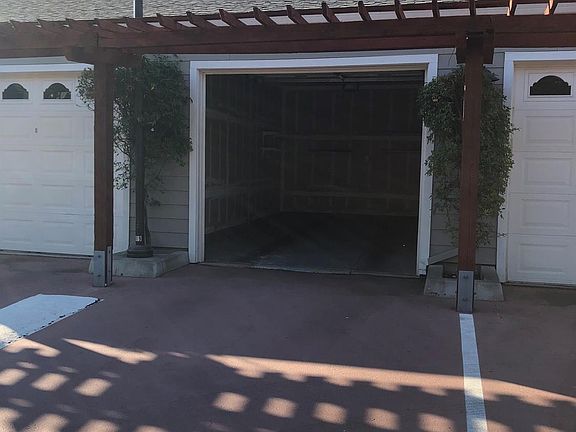 5th image of 1818 Moore Blvd APT 105