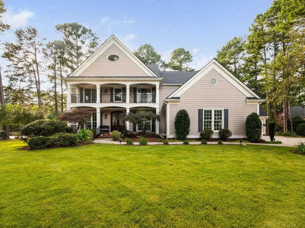 201 Turquoise Creek Dr, Cary, NC 27513