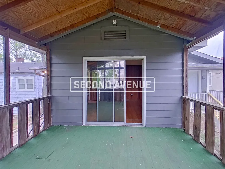 4105 Avenue Q — Photo 16