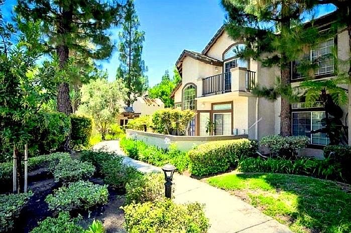 1st image of 20 Montara Dr