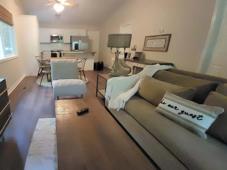 291 Tall Oaks Rd #A