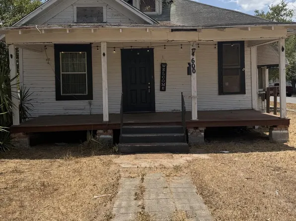 600 N Reagan St, San Benito, TX 78586