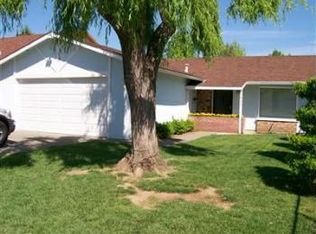 2863 Carberry Way, Sacramento, CA 95833