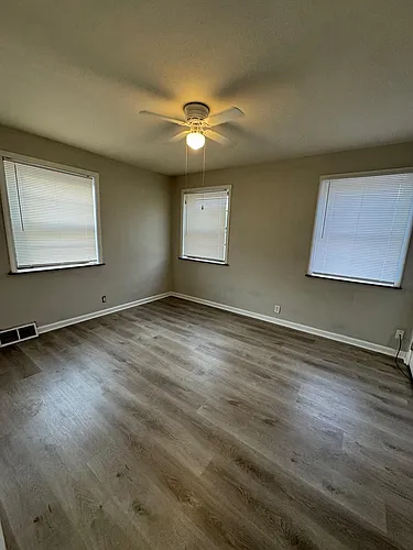 6430 Hampton Ave #1 Photo 1