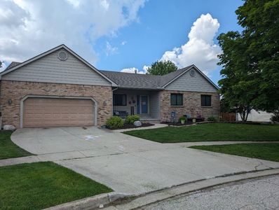 1202 Kenneth Dr, Bloomington, IL, 61704