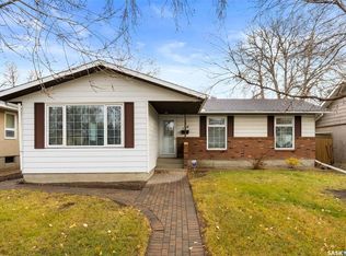129 N McCarthy BOULEVARD, Regina, SK S4R 5S2